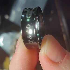 T & CO , ring,size 8,black